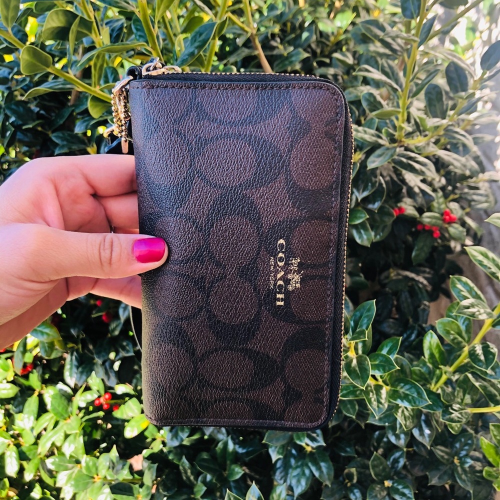 Coach Wristlet /Wallet